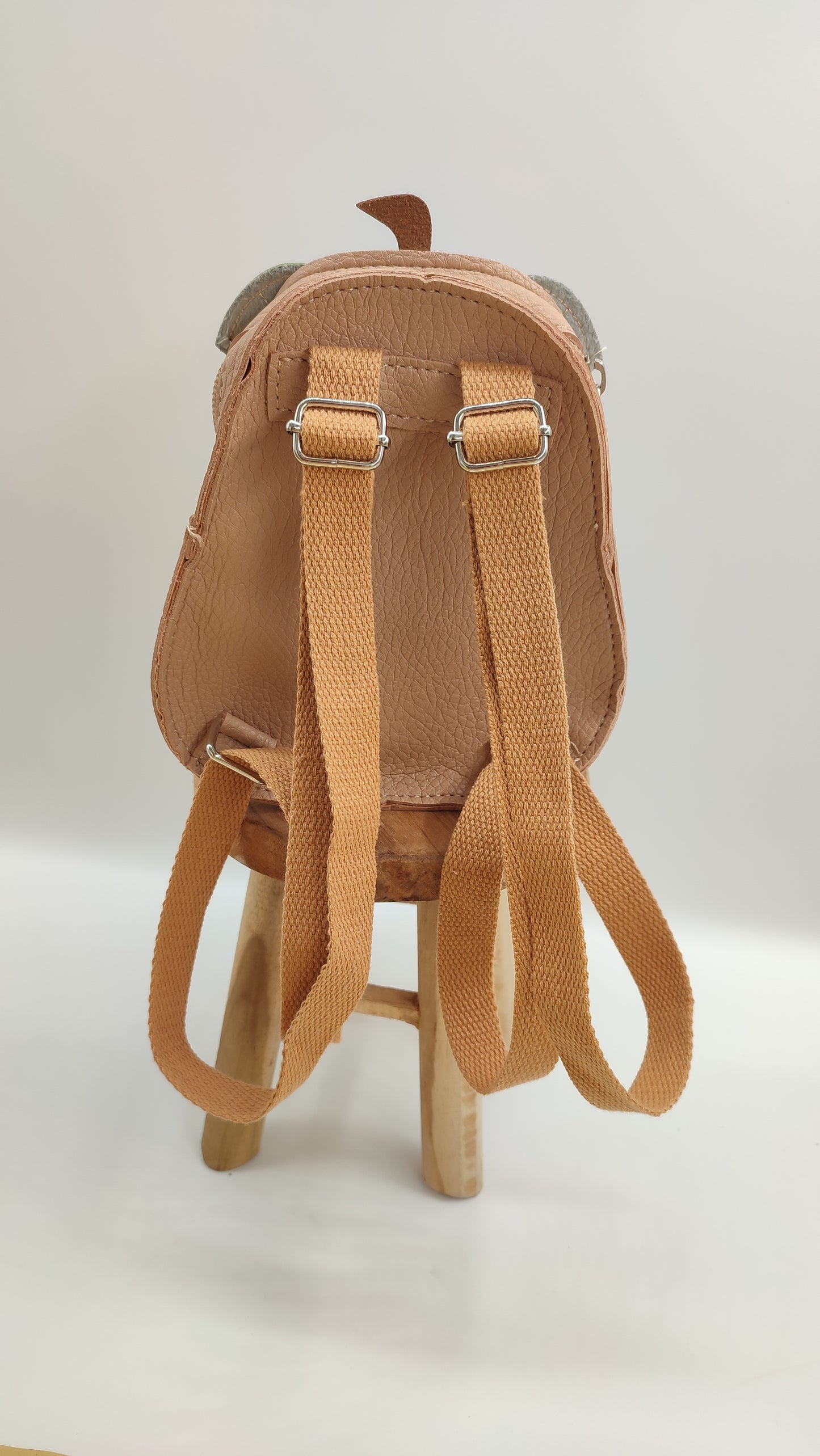 Backpack little pear 🍐