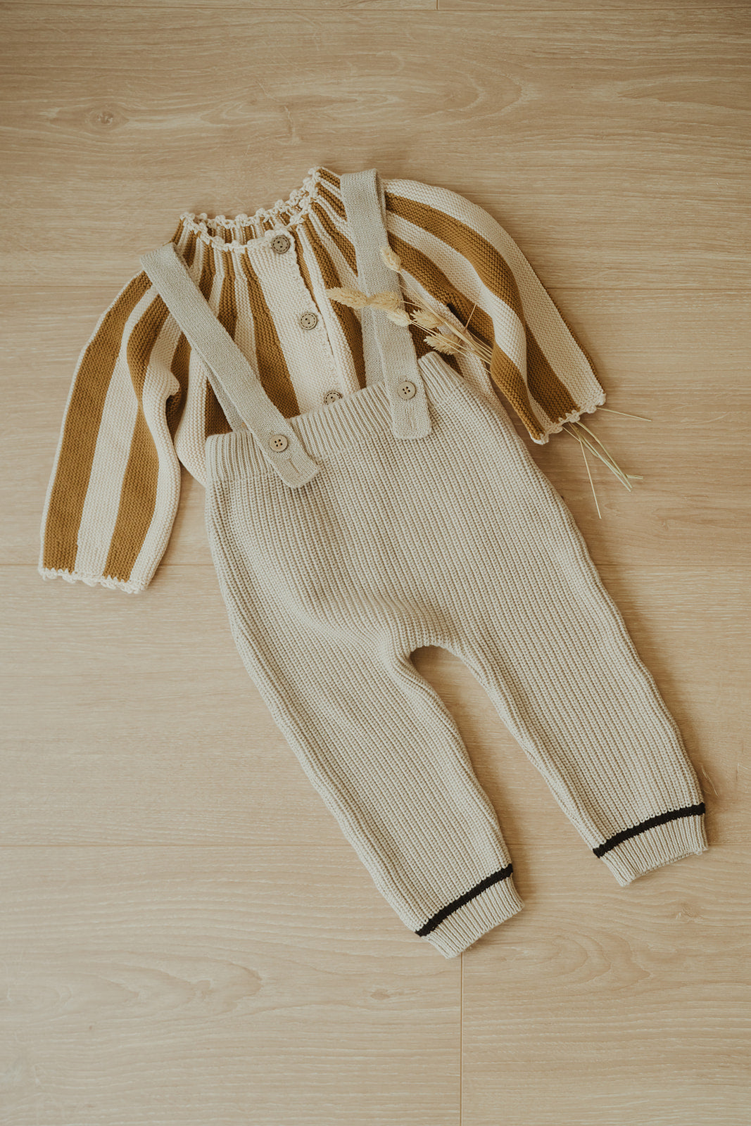 Vintage Strick Latzhose