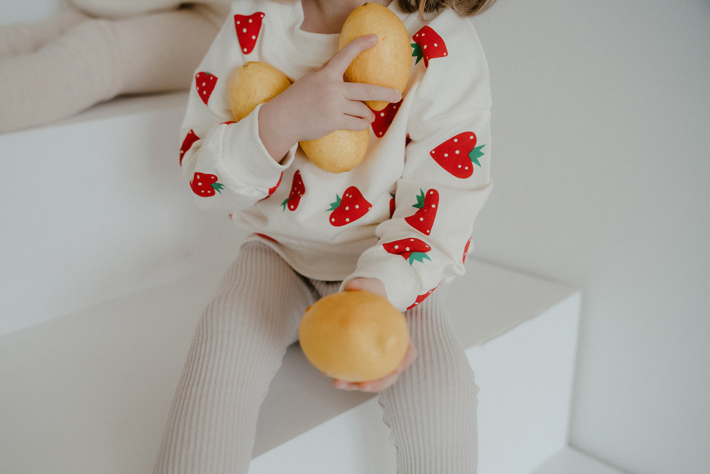 Strawberry Pullover