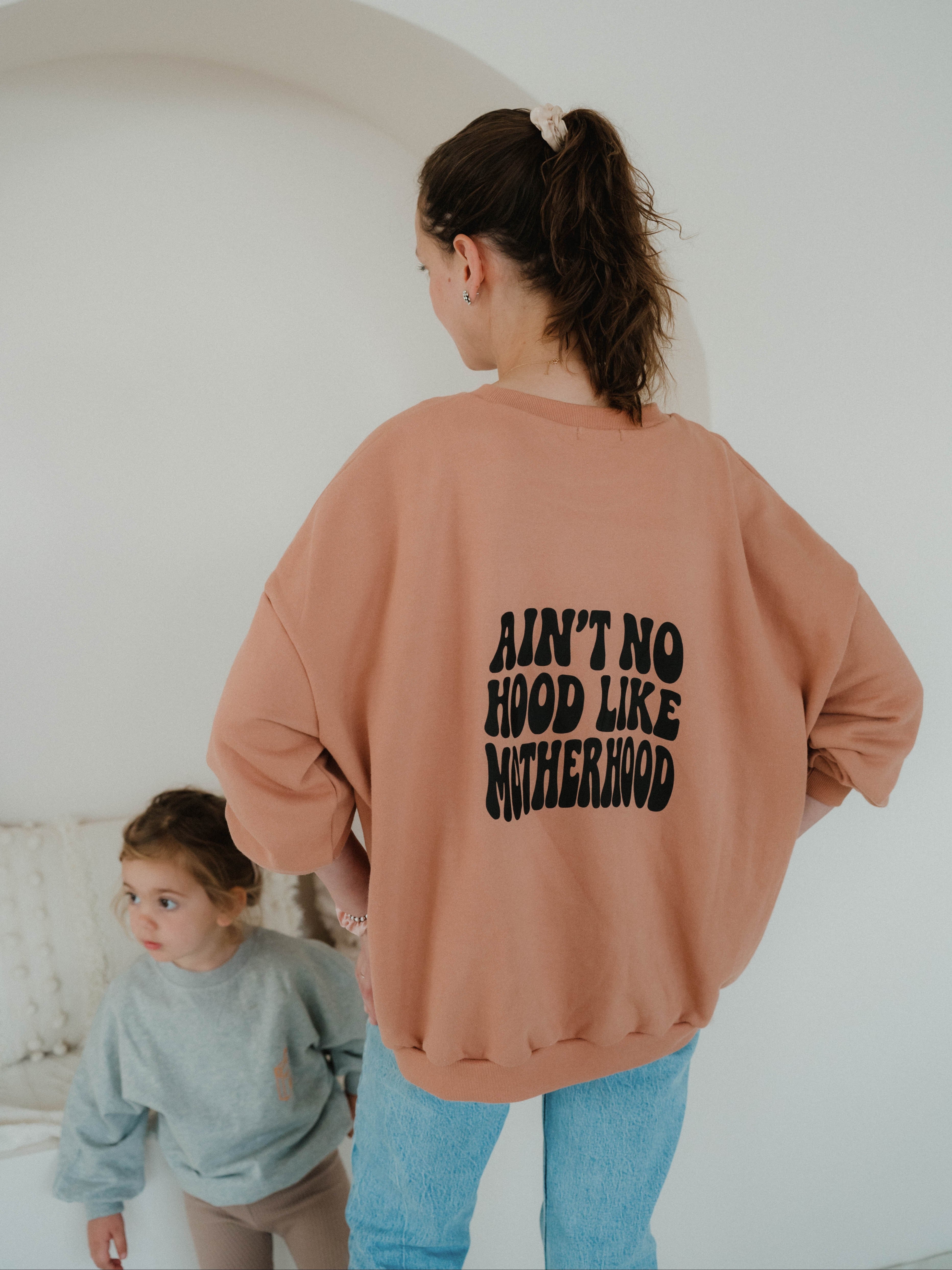 Ain't no hood like motherhood Oversize Mom Sweater
