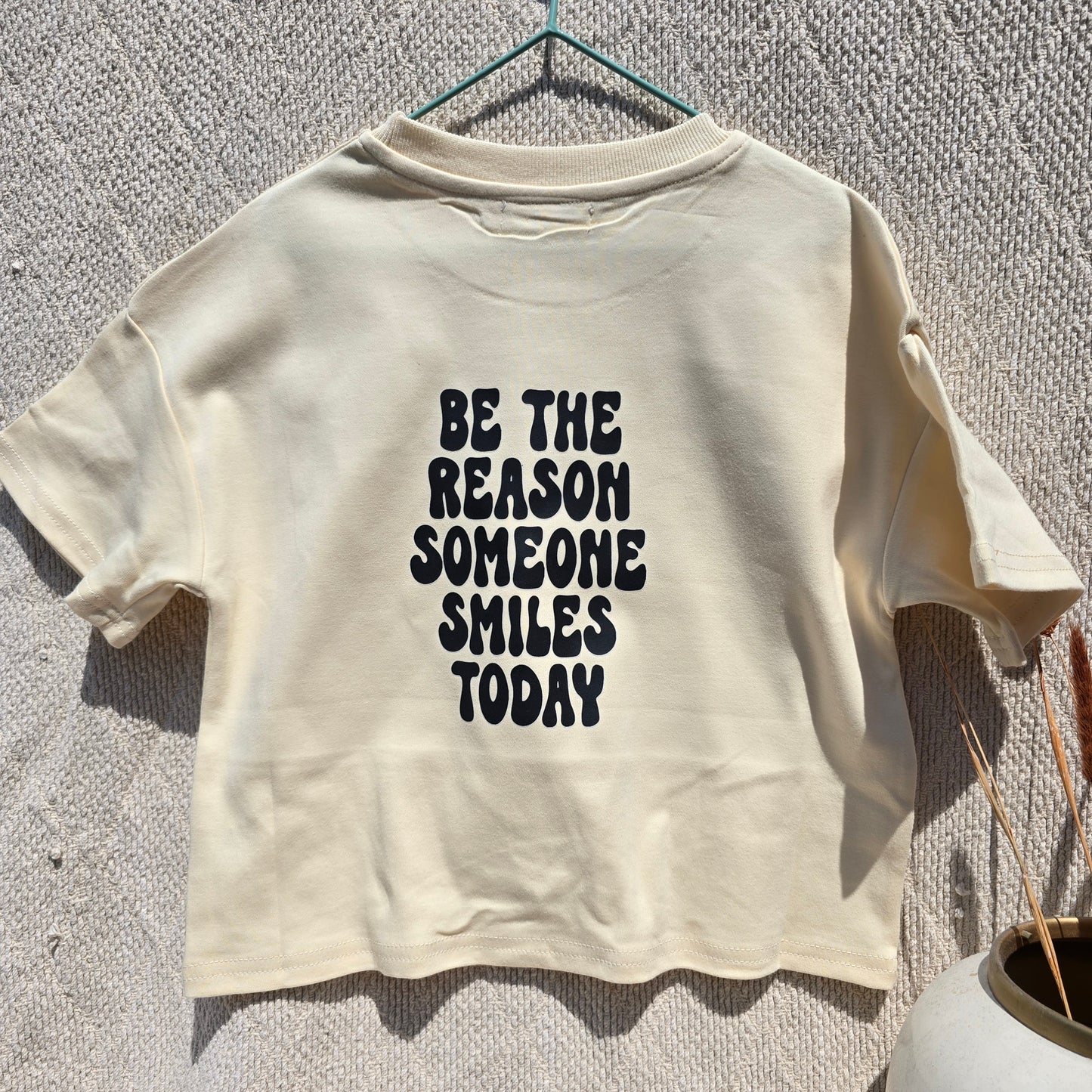 Someone smiles Tshirt Mini